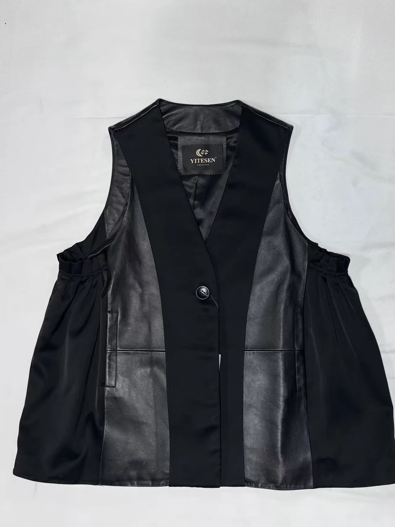 13、潮流女装无袖马夹女款