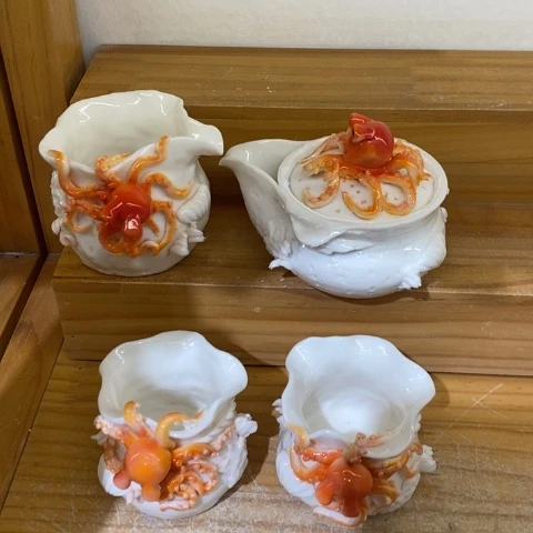 晨**吾哈，咯哦哦哦哦举行啊咯咯啦咯