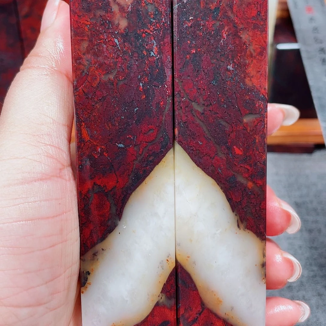 【闪购商品】玉桂林鸡血玉印章素章