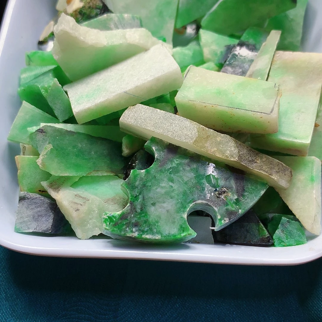 未镶嵌挂件翡翠翡翠