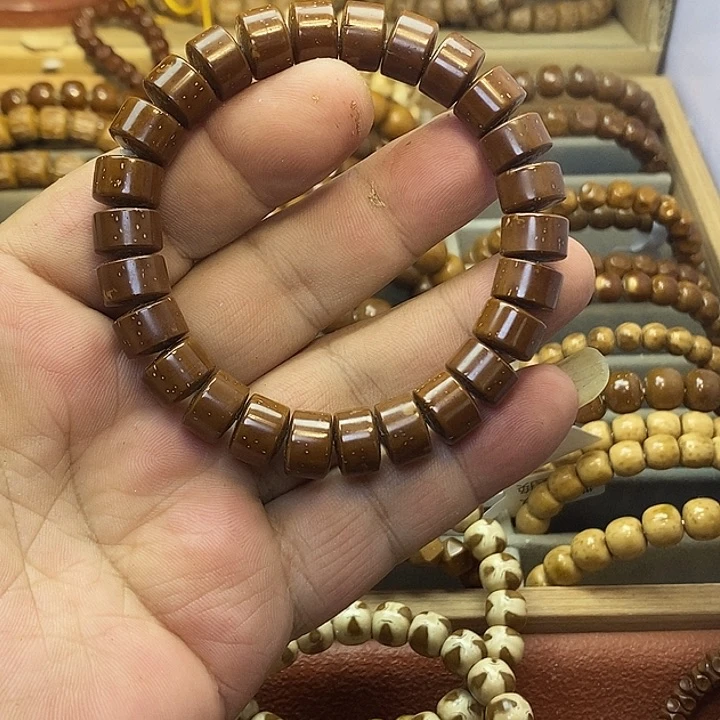 紫金鼠吊坠跑****福实心紫金鼠手串