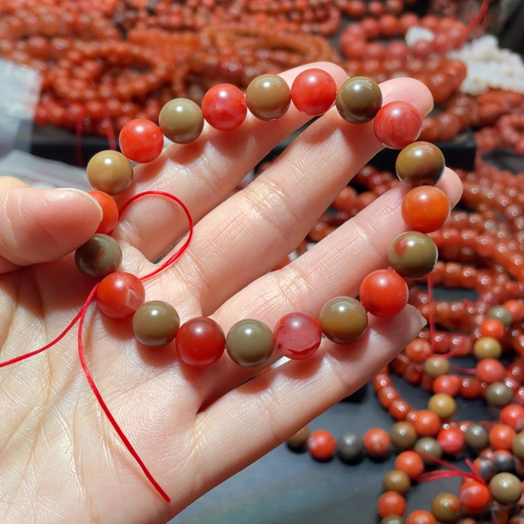 南红玛瑙手链未镶嵌三****士