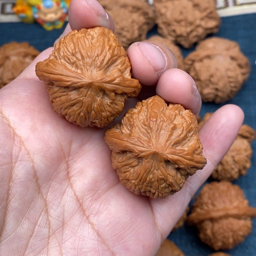 文玩核桃把件憨**虫36山地球磨全品