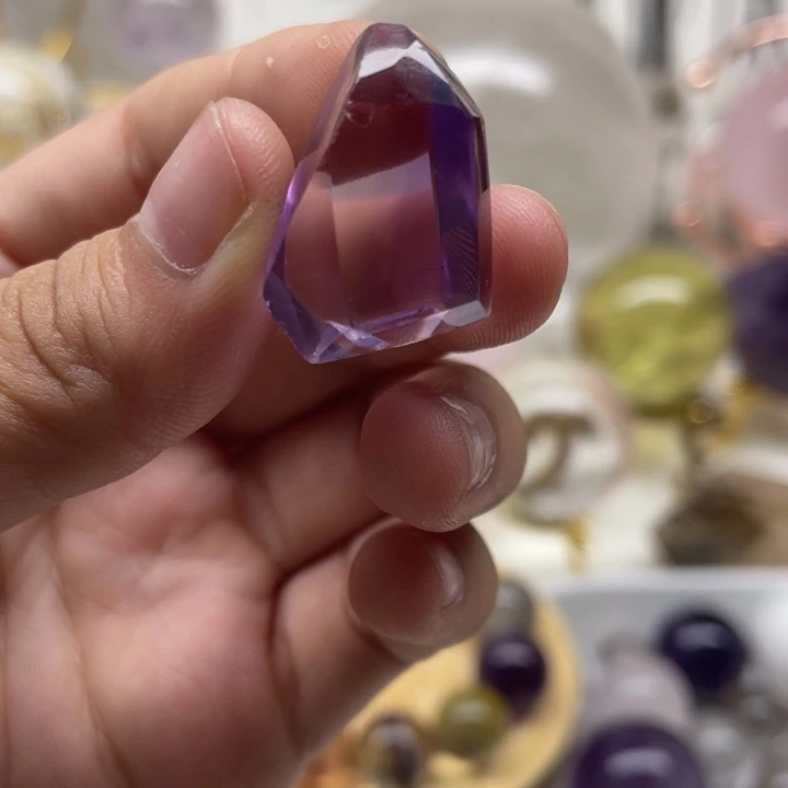 未镶嵌水晶珠宝半成品