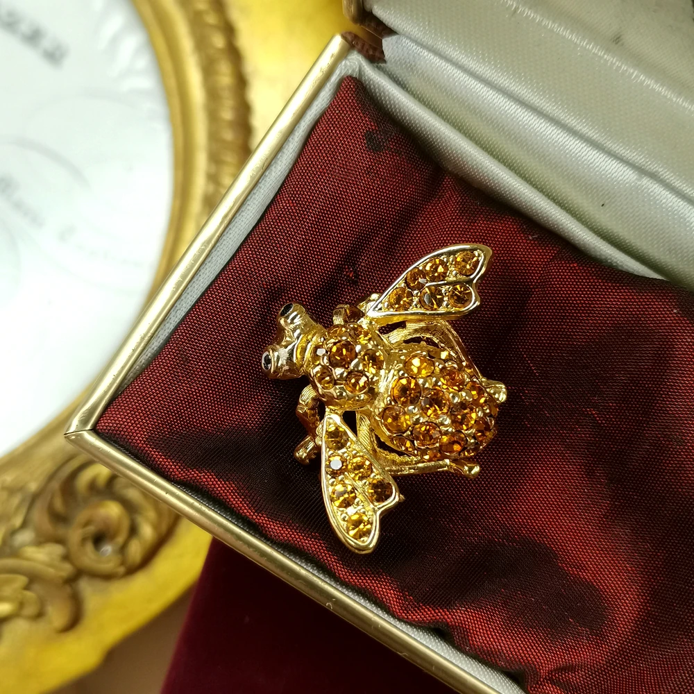 合金胸针 JoanRivers图册款密镶金黄色小蜜蜂胸针[2501204-095]
