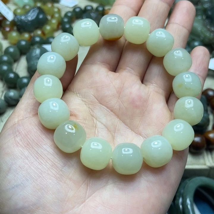 康***饼玉家居饰品手工雕刻