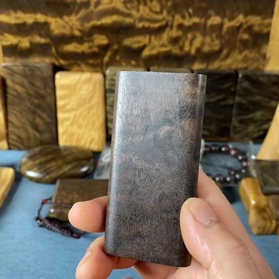 【闪购商品】远**爱金丝楠阴沉木无事牌