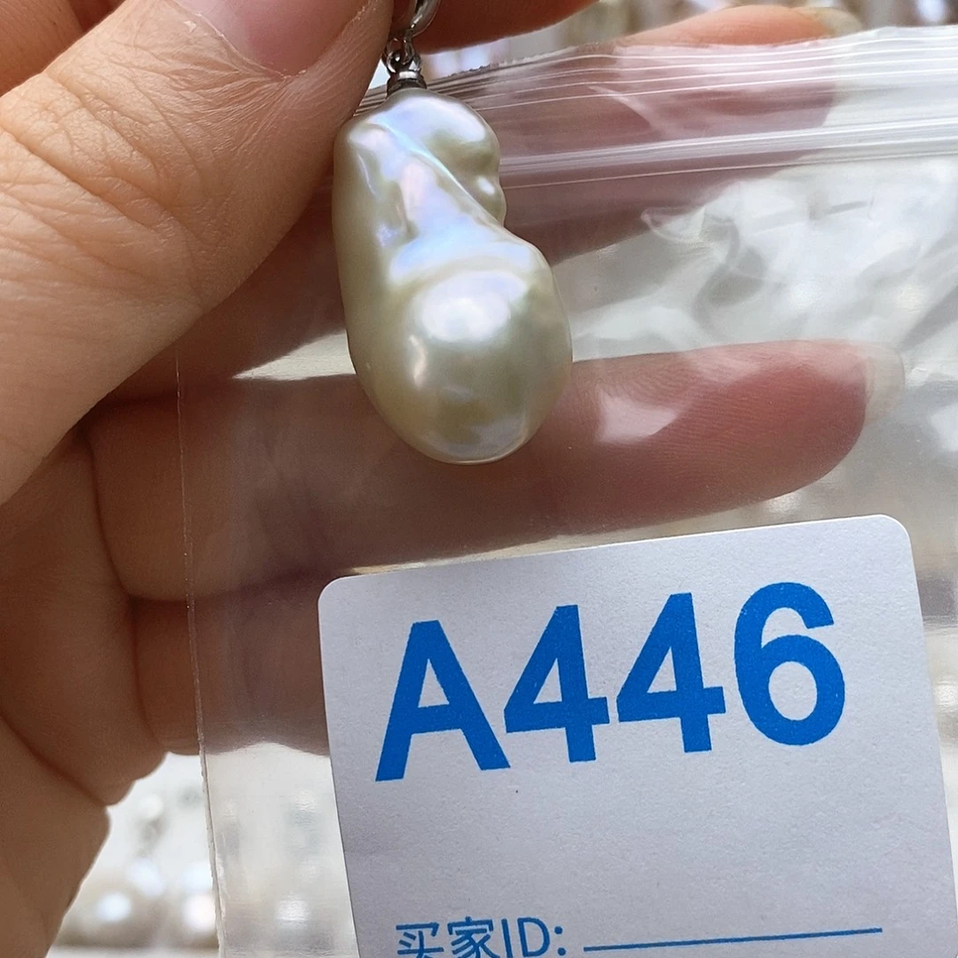 颈饰未镶嵌淡水珍珠