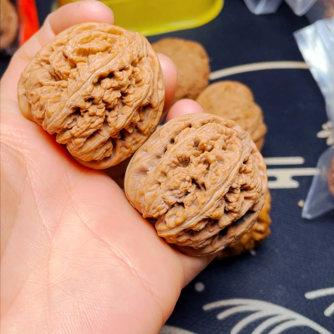 吊坠文玩核桃平谷粗筋