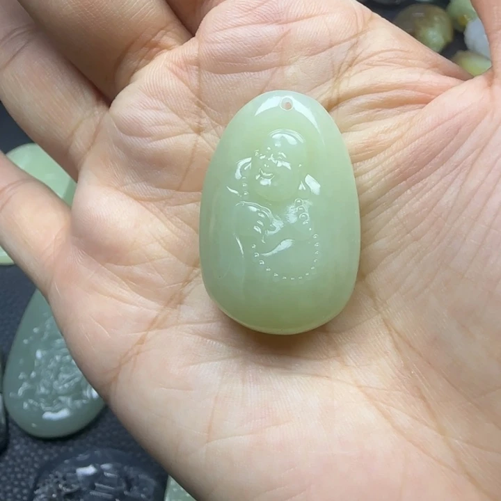 未镶嵌和田玉挂件