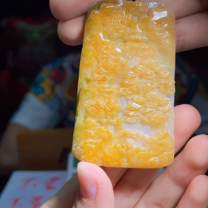 翡翠未镶嵌吊坠(不含链)A143