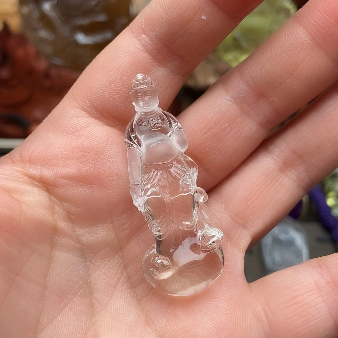 天然水晶吊坠未镶嵌水晶