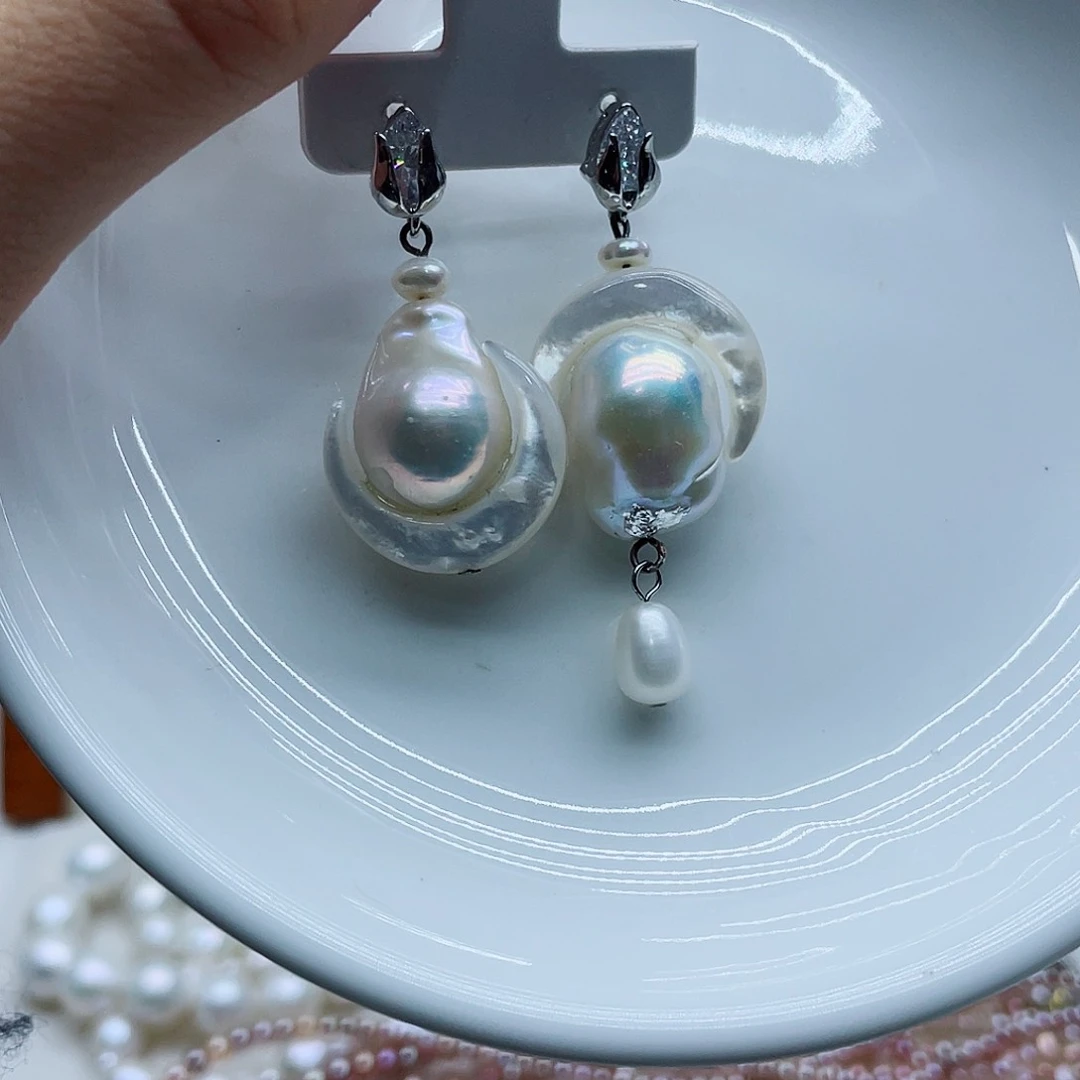 银S925镶嵌耳饰淡水珍珠