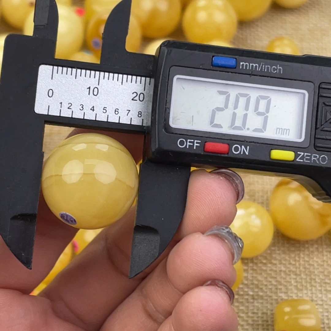 裸石虫珀未镶嵌蜜蜡206