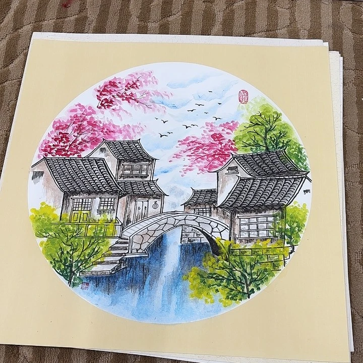 国画花鸟等多种鸟类和鸟类为食