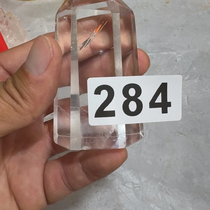 未镶嵌水晶大型摆件（非配饰）