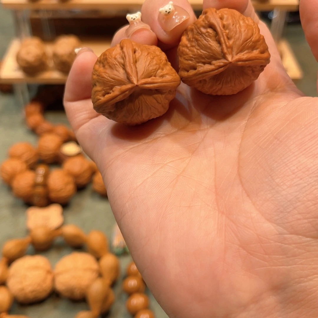 把件文玩核桃三棱全品