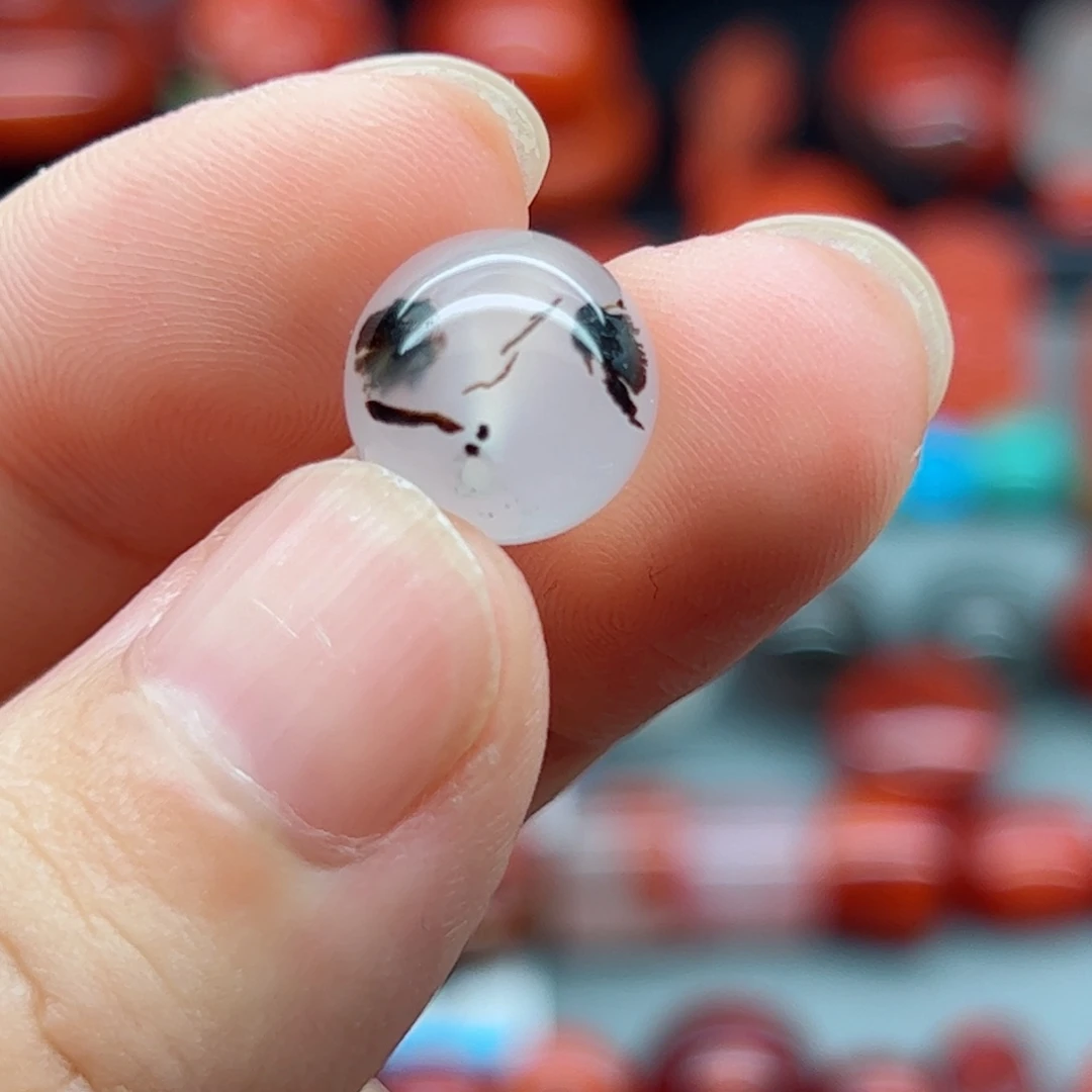 南红玛瑙配饰未镶嵌