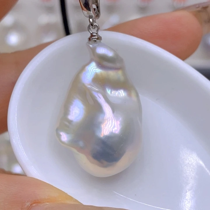 淡水珍珠未镶嵌吊坠(赠链)