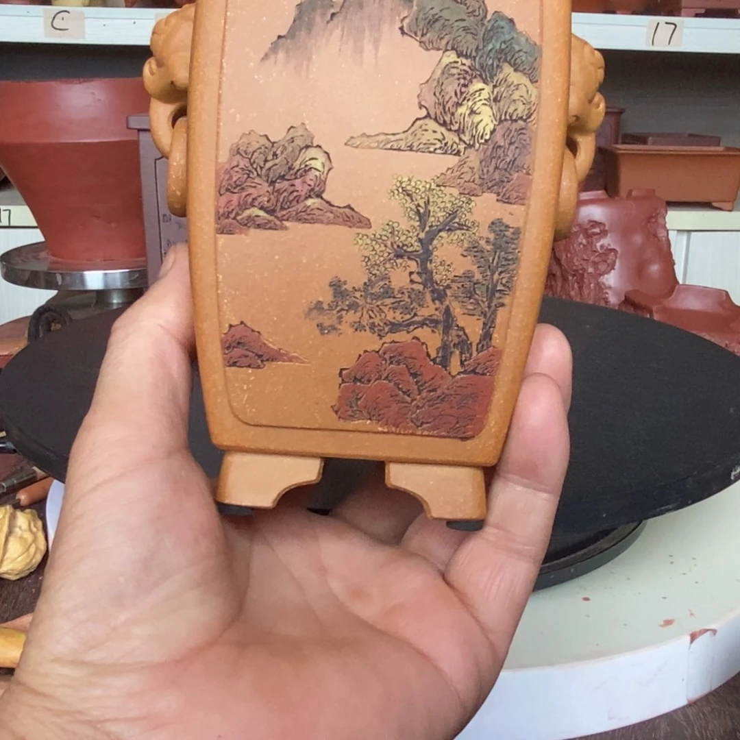 紫砂花盆静**止紫砂花盆手工制作