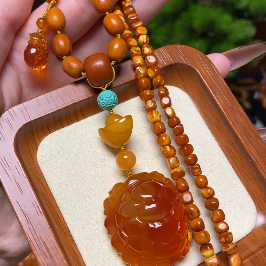【闪购商品】蜜蜡套链未镶嵌项链