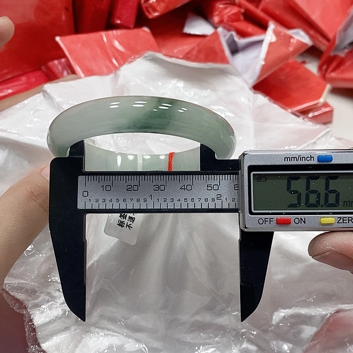 翡翠手镯未镶嵌294