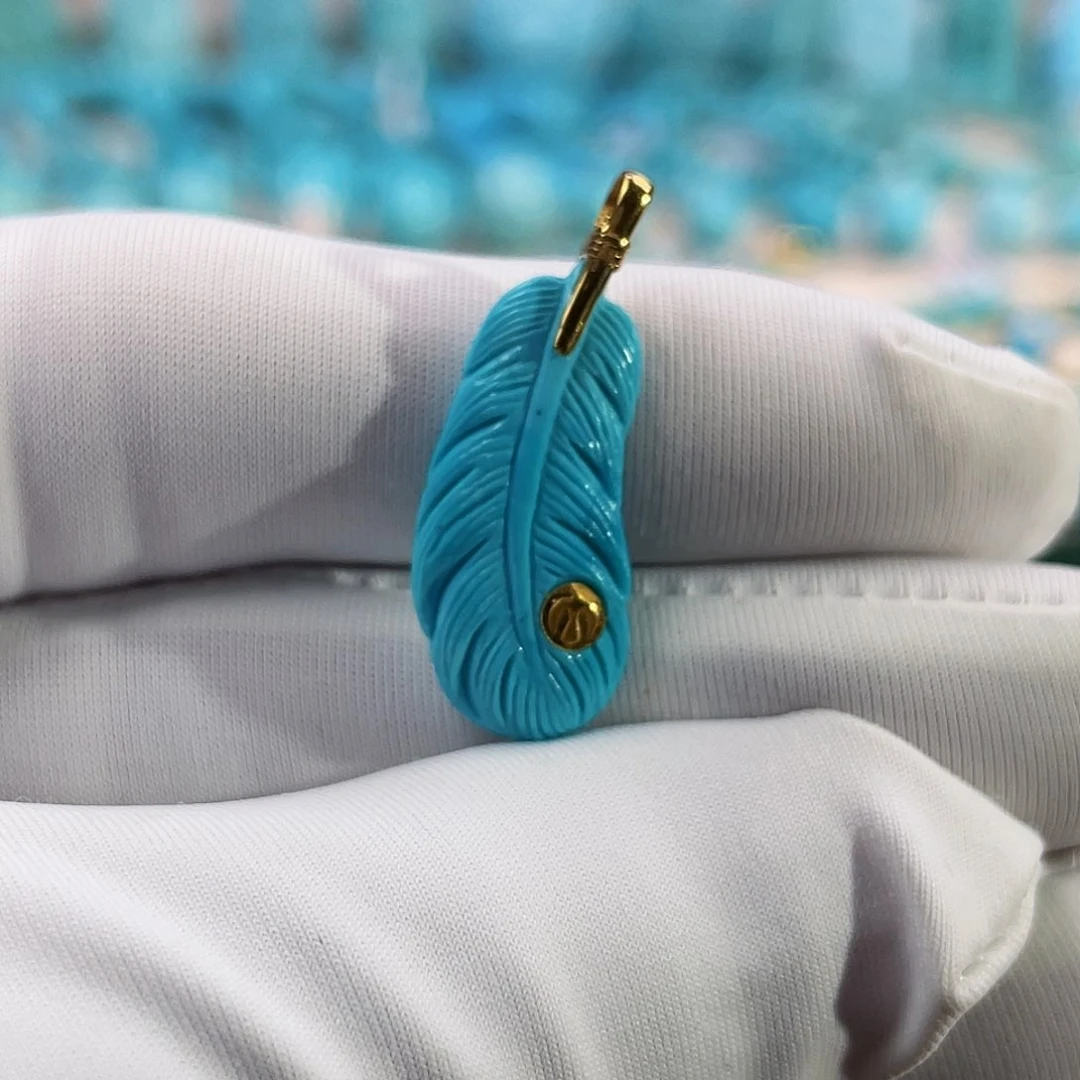 绿松石珠宝奇石18K金镶嵌