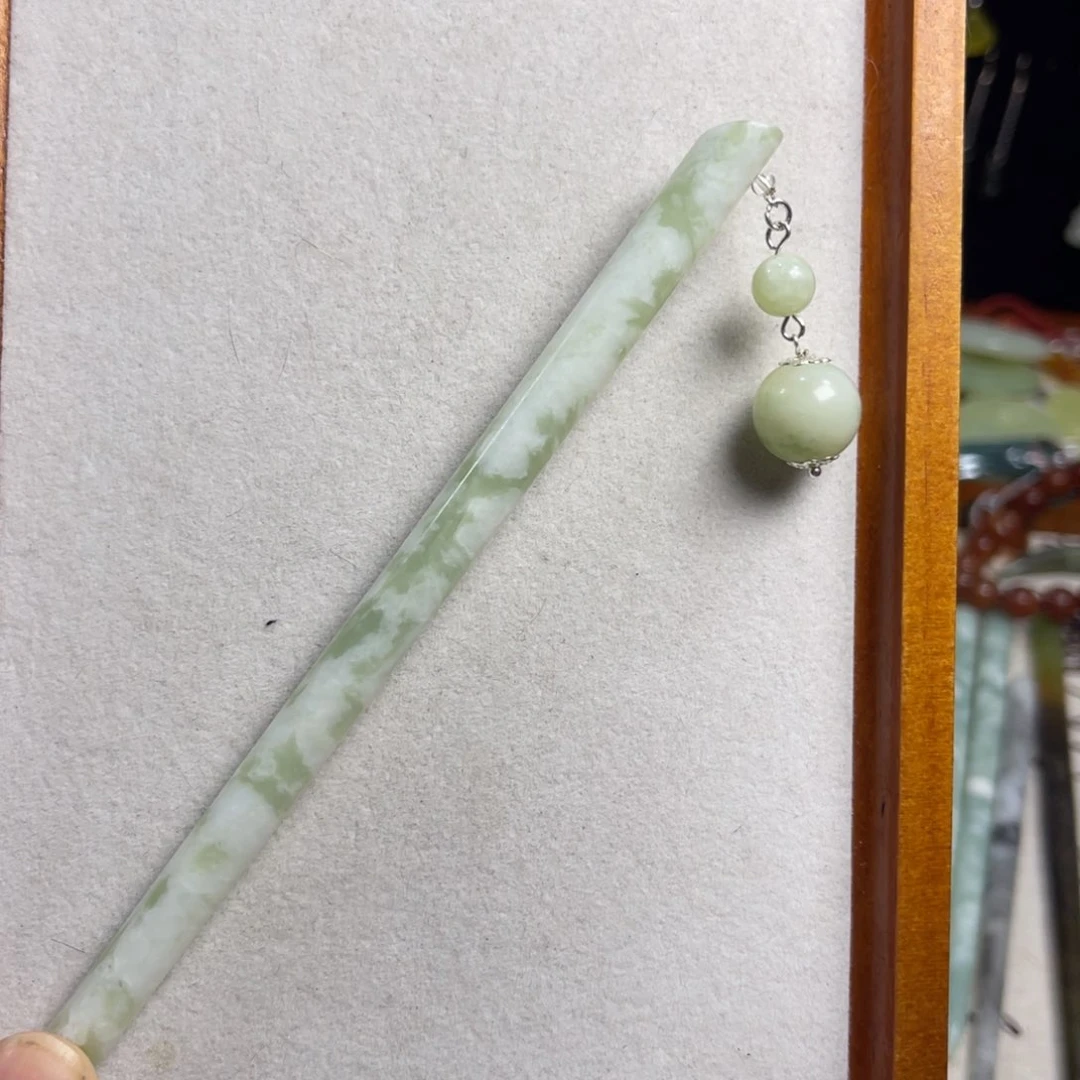 蛇纹石玉未镶嵌发饰