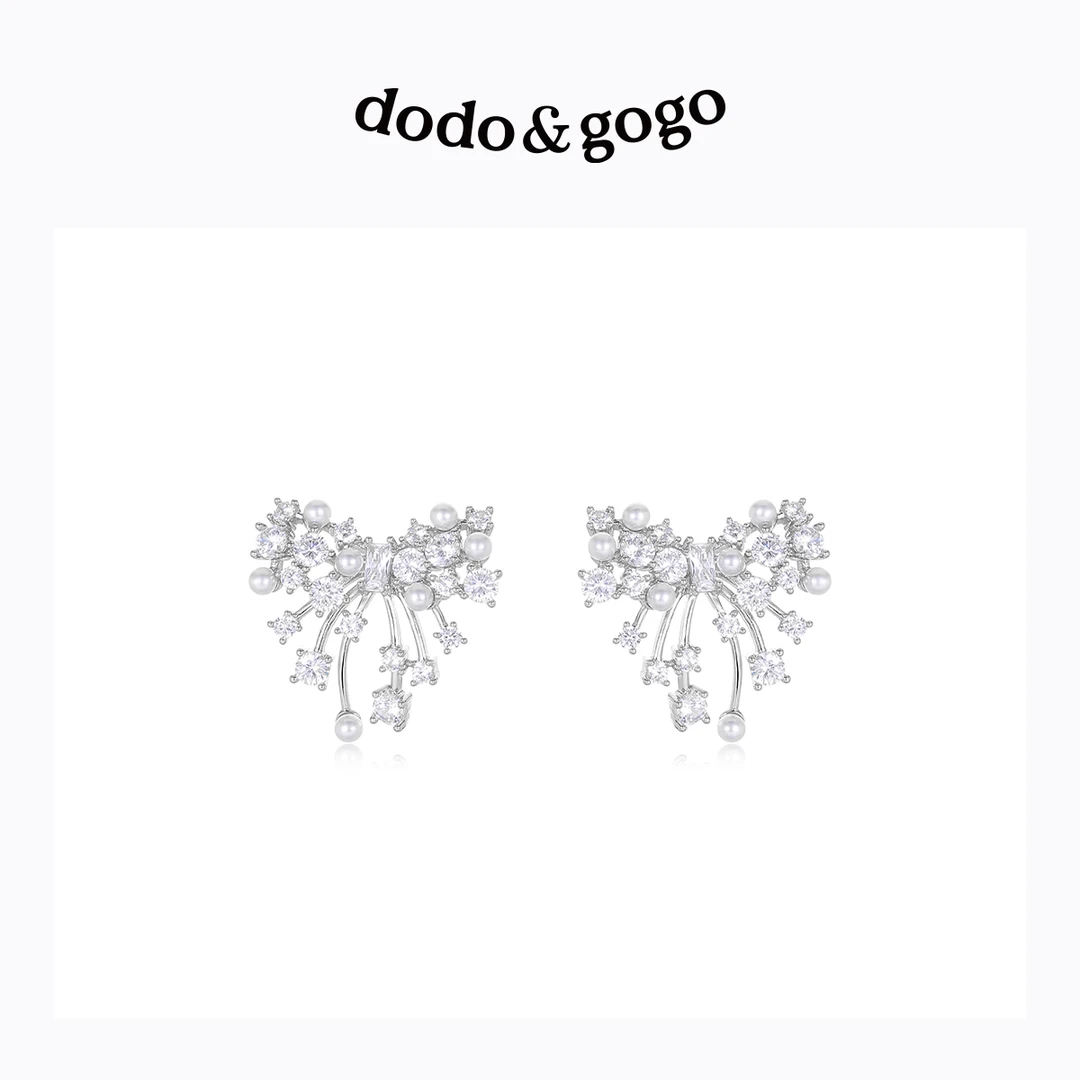 DODOGOGO 合金仿珍珠耳饰 蝴蝶结耳环女精致高级感气质小香风耳钉