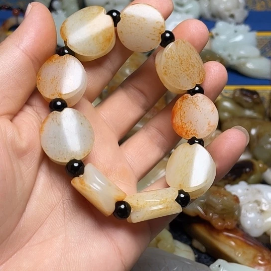 妙***青和田玉未镶嵌挂件