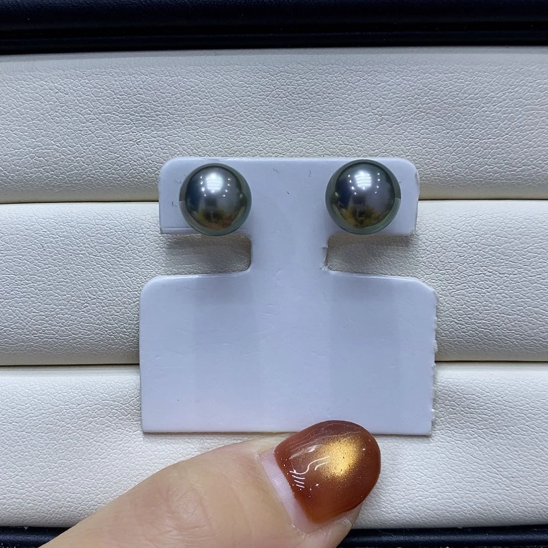 悠***然耳饰海水珍珠18K金镶嵌9到10点位大溪地