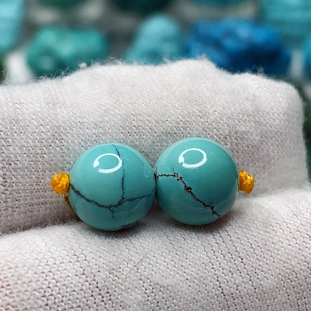 绿松石未镶嵌天然原矿 地大质检9.4mm