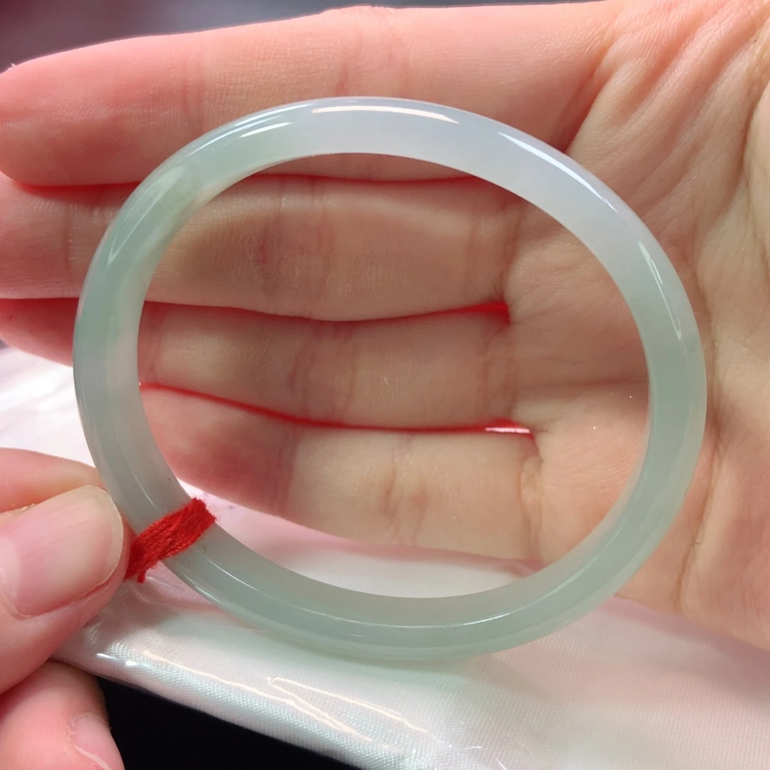 翡翠手镯（贵妃镯）未镶嵌1129号