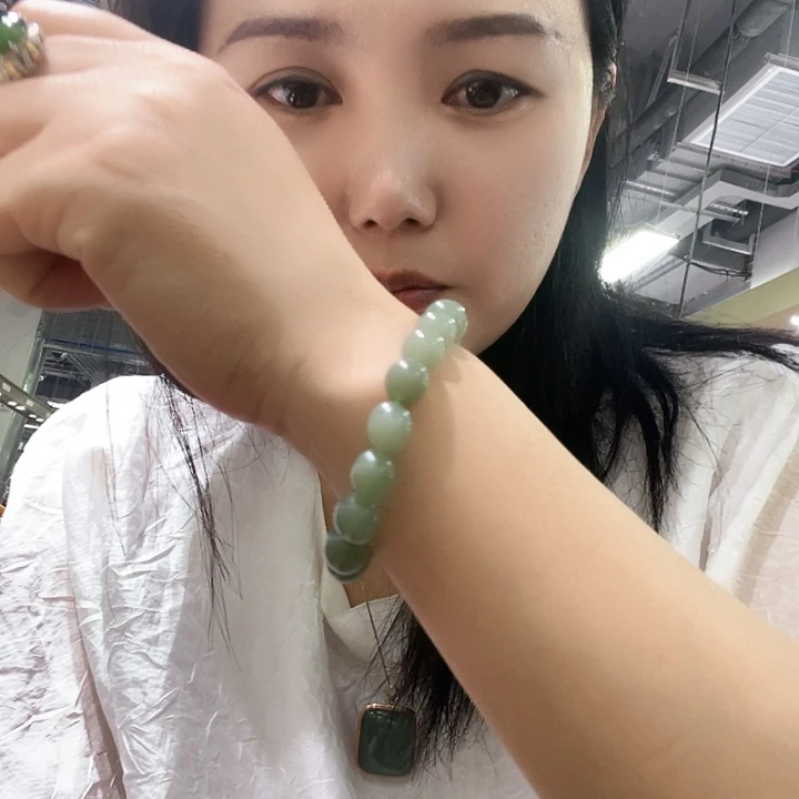 手链未镶嵌和田玉