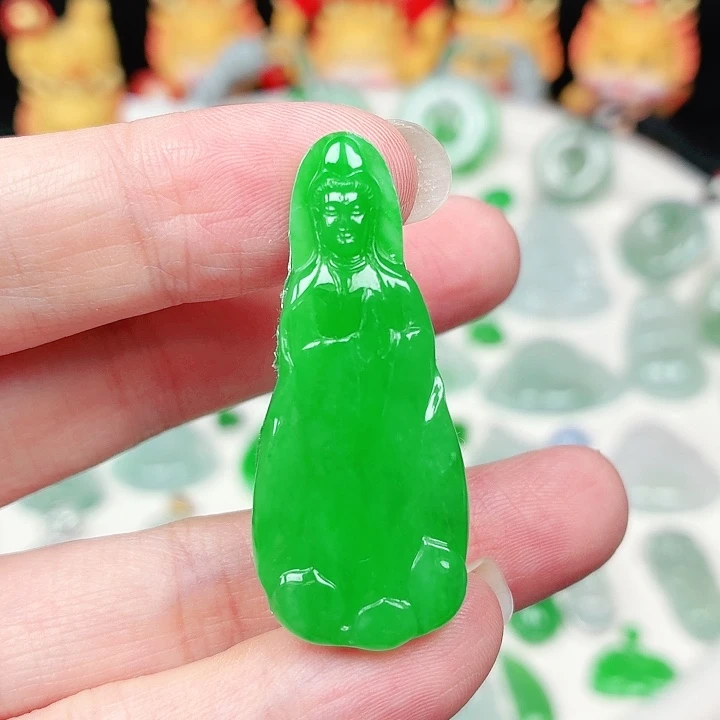 翡翠未镶嵌颈饰缅甸天然A货翡翠