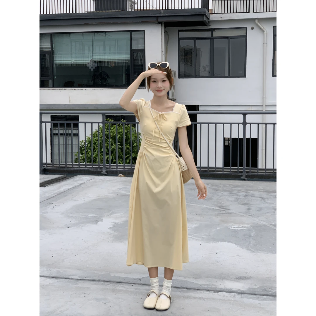 2025新款法式短袖连衣裙女收腰显瘦气质赫本风长裙