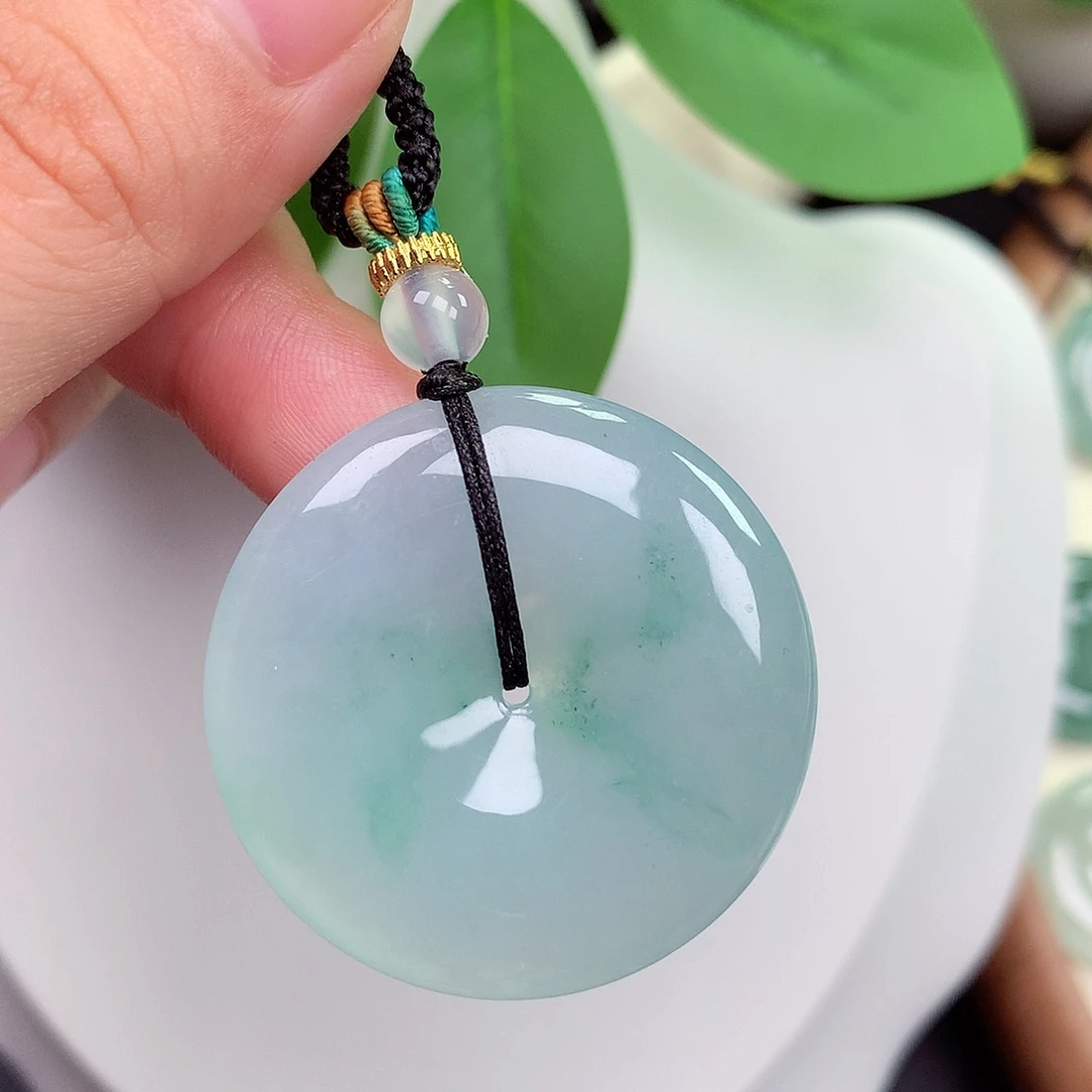 颈饰未镶嵌翡翠平安扣 35.3x5.8mm