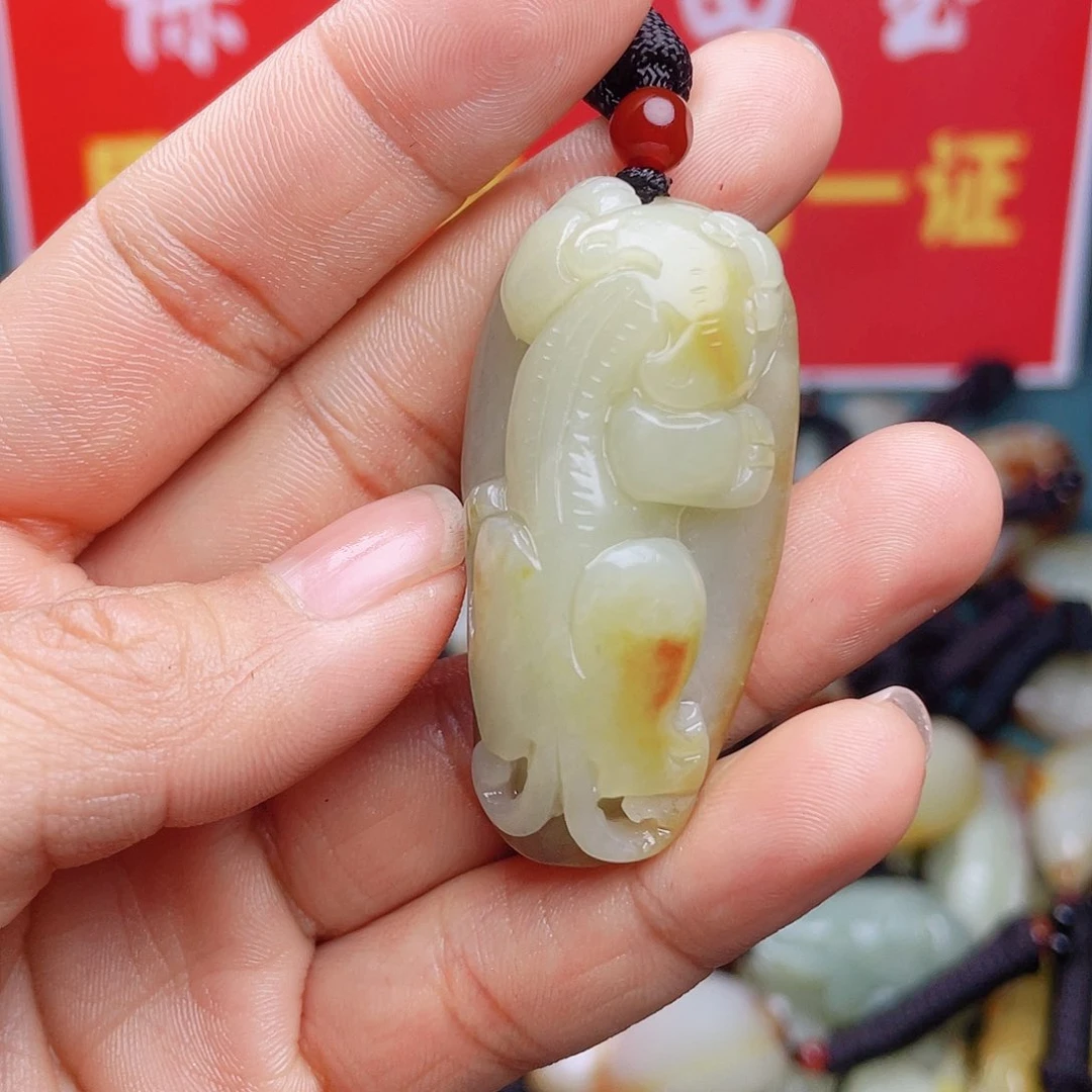 和田玉颈饰未镶嵌