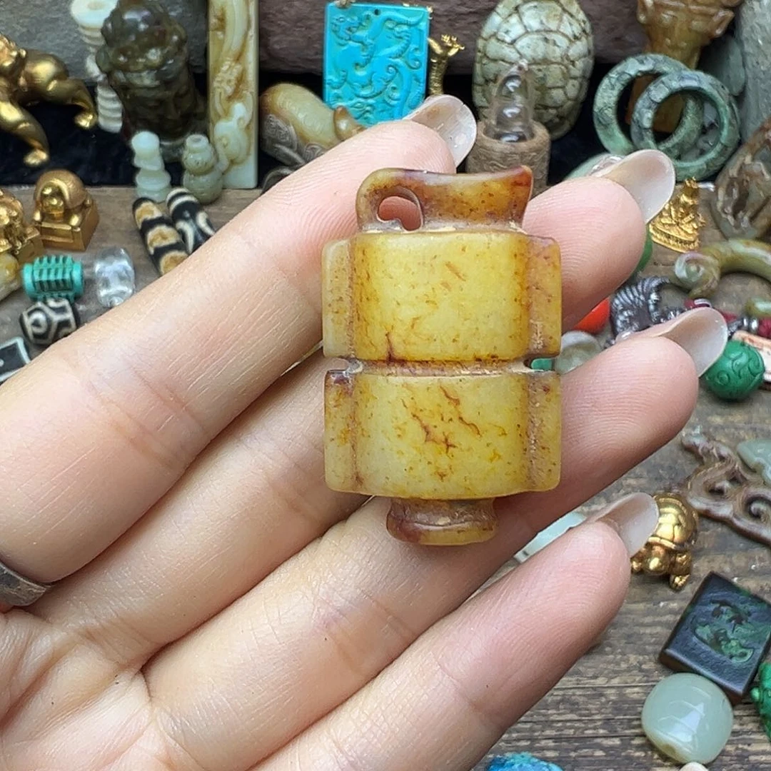 未镶嵌颈饰玛瑙/玉髓朵*