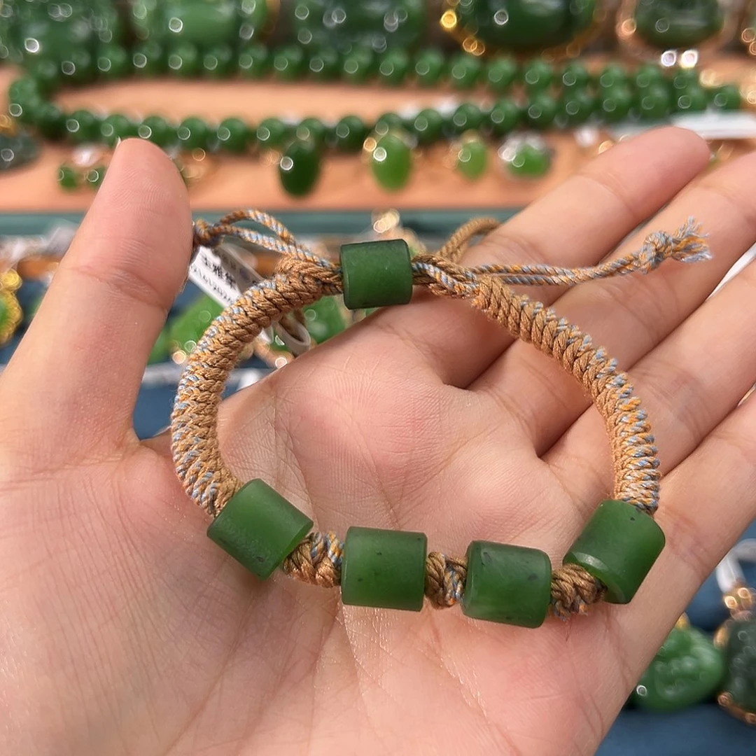 和田玉（碧玉）未镶嵌手链