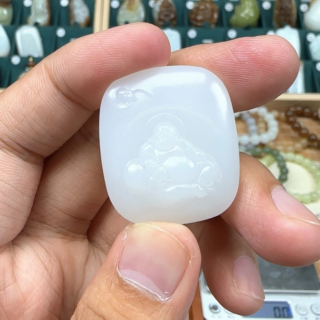 和田玉未镶嵌挂件