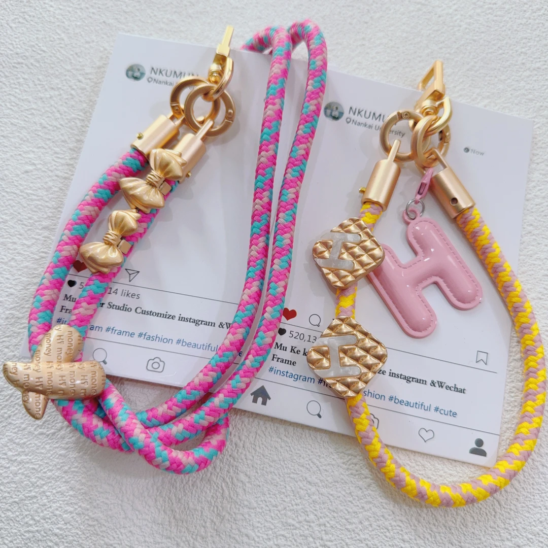 【U01-100】过款/手机链钥匙扣miu系挂件包挂高级感手机挂饰配件