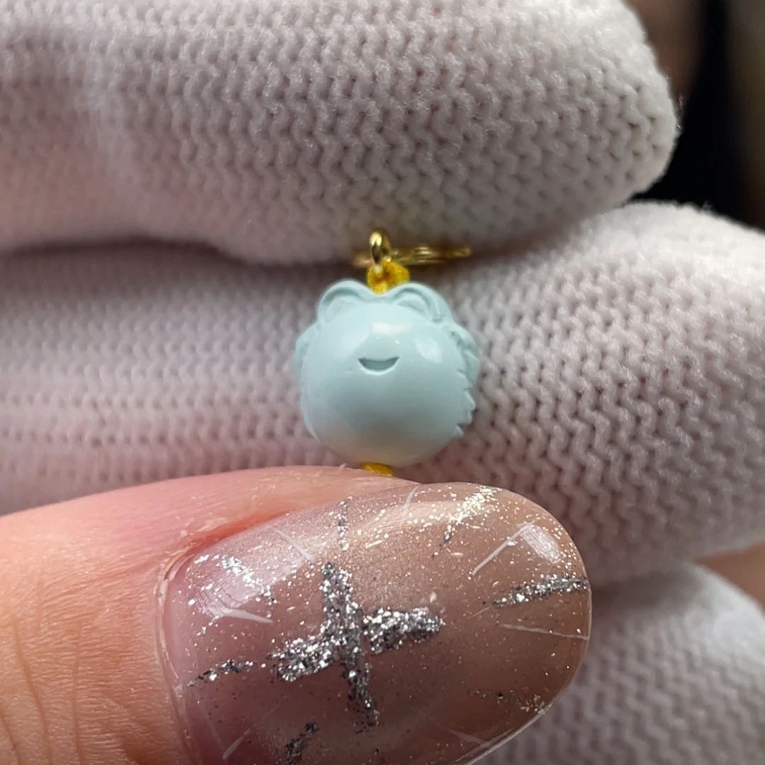 绿松石未镶嵌挂件