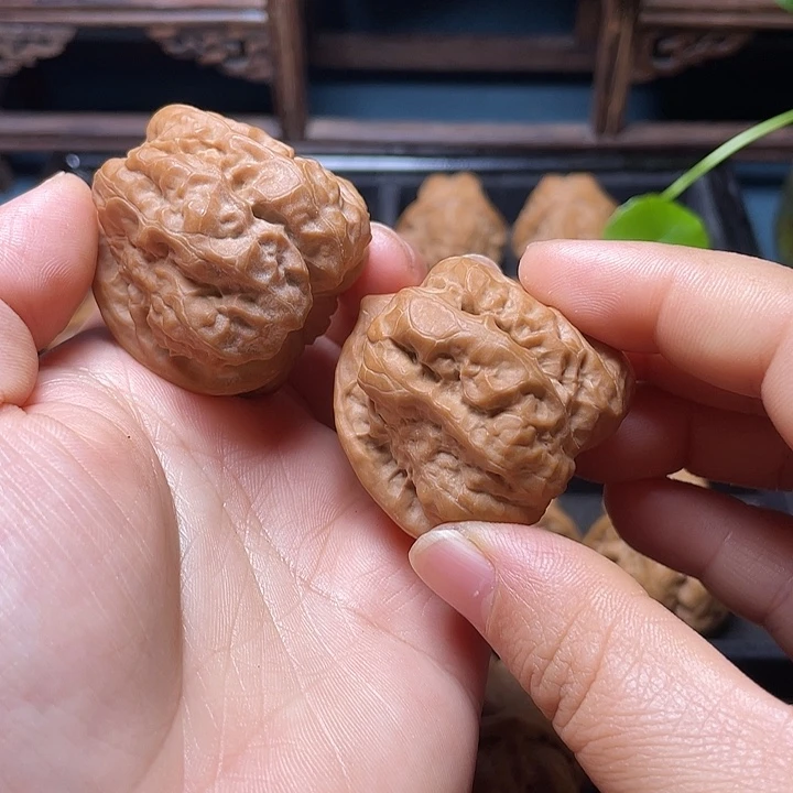 文玩核桃吊坠蛤蟆40三角