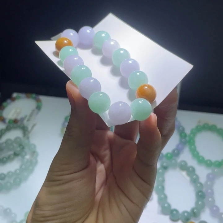 未镶嵌定制翡翠翡翠