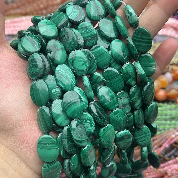 玛瑙/玉髓未镶嵌珠宝半成品一条12/16mm左右孔雀石椭圆片几颗有瑕