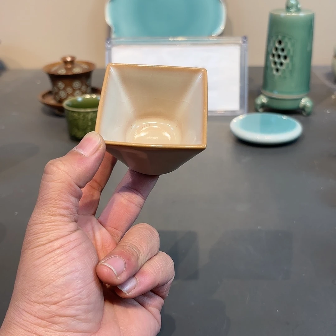 瓷片龙泉青瓷福利青瓷