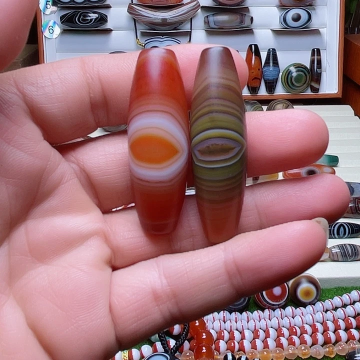 未镶嵌颈饰玛瑙/玉髓阿****具