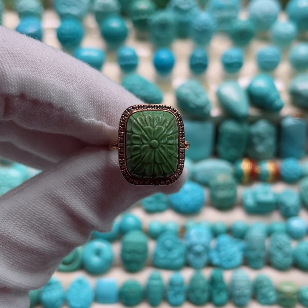 绿松石珠宝奇石18K金镶嵌