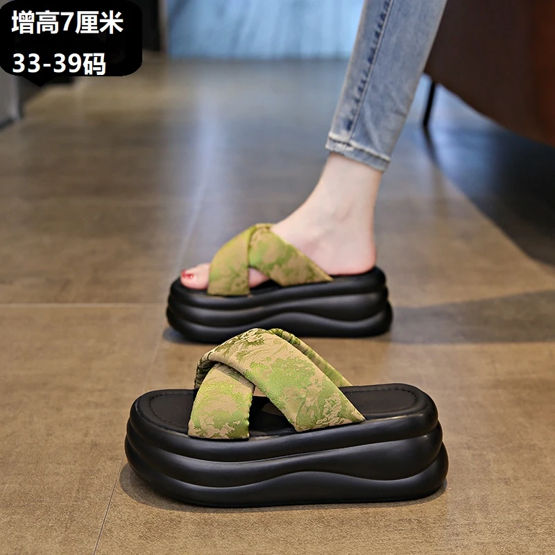 33小码增高拖鞋女夏季时尚外出穿一字拖2025新款欧若风厚底女凉拖